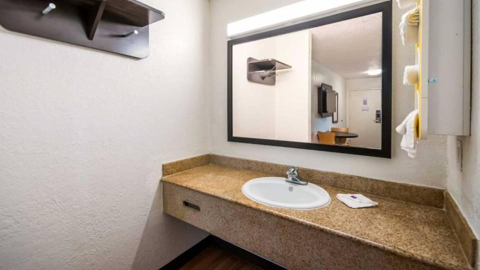 Motel 6 Houston, Tx Fm 1960 Bammel 外观 照片